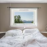 Serene Countryside With Fjord Views And Blooming Gardens Feriehus *